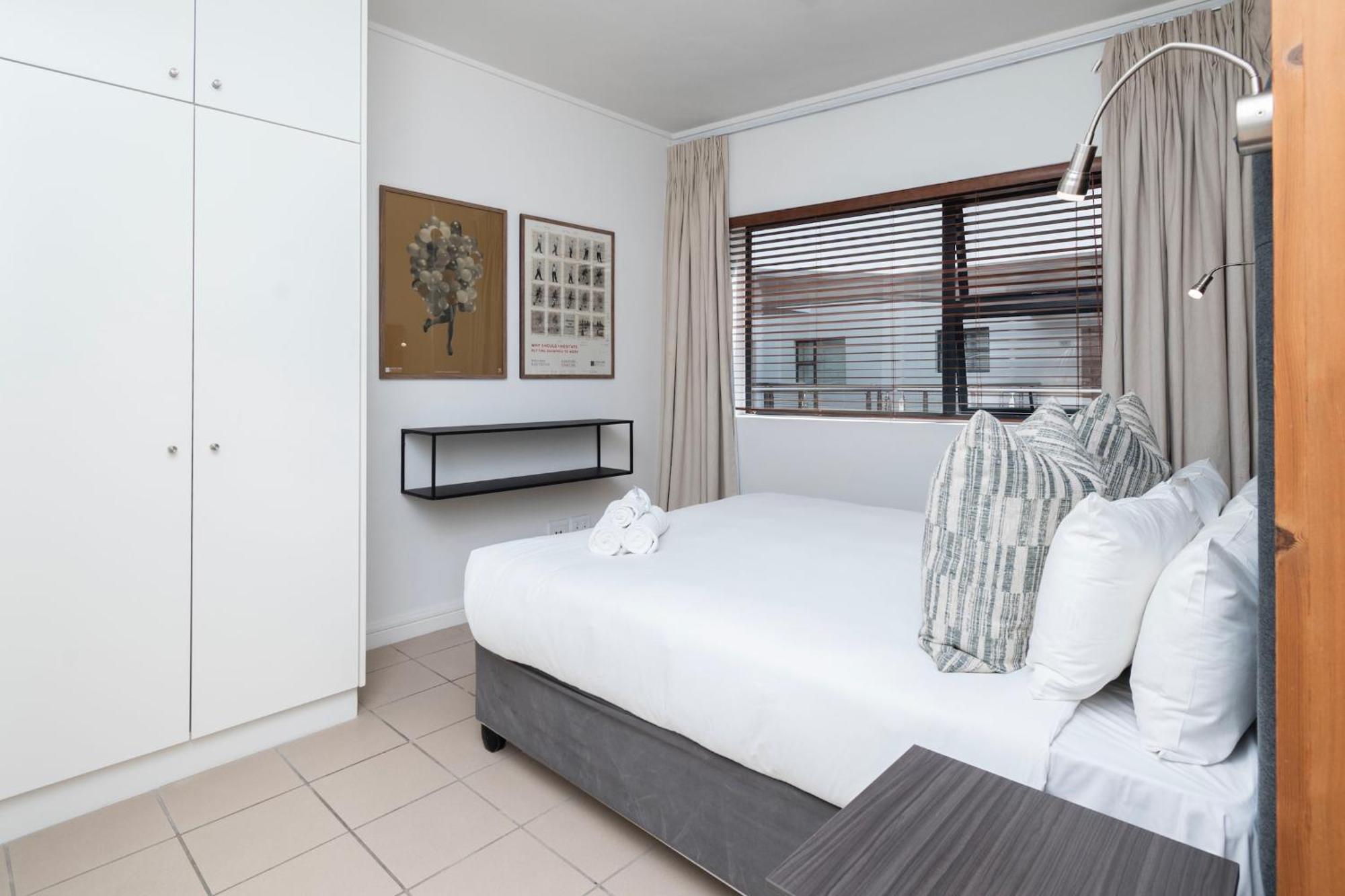 Xenia Aparthotel By Totalstay Cape Town Exterior photo